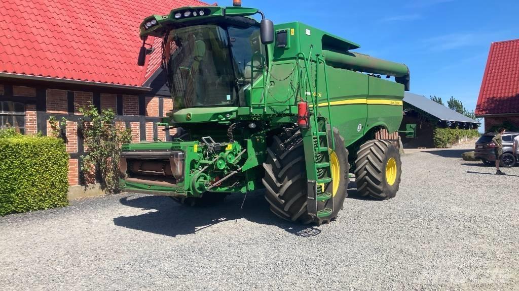 John Deere S670I Ražas novākšanas kombaini