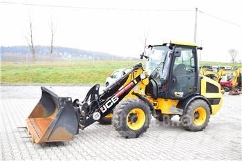 JCB 406 Toolmaster Iekrāvēji uz riteņiem