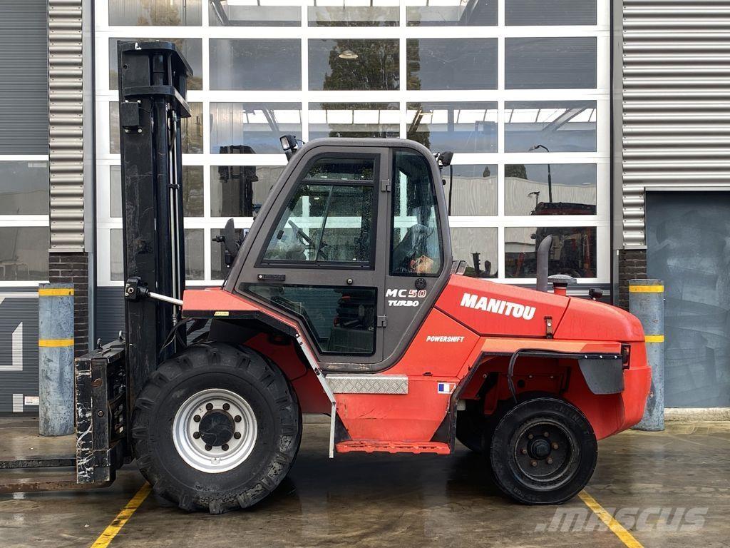 Manitou MC50 Turbo Apvidus autokrāvējs