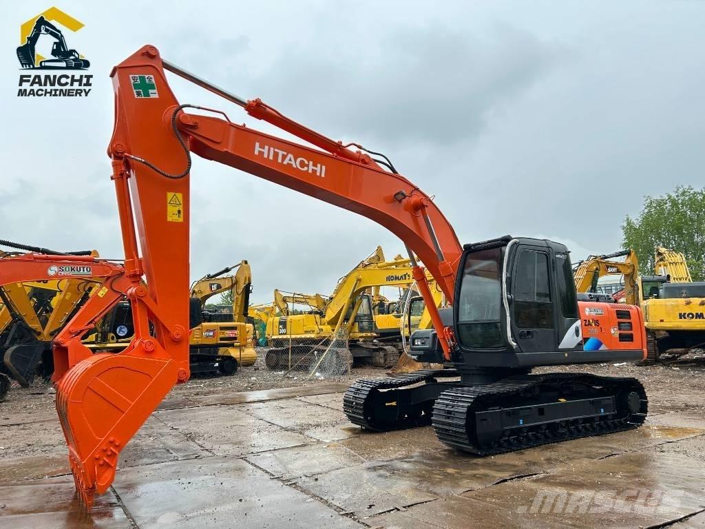 Hitachi 210LC Kāpurķēžu ekskavatori