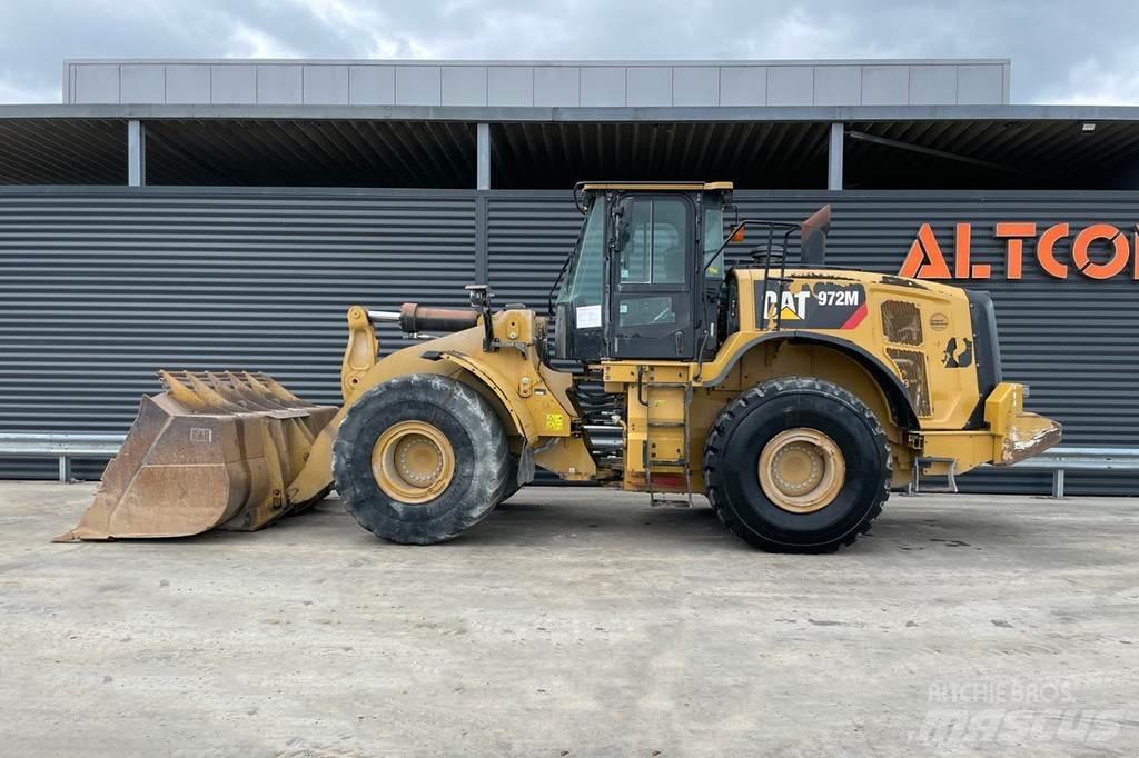 CAT 972M Iekrāvēji uz riteņiem