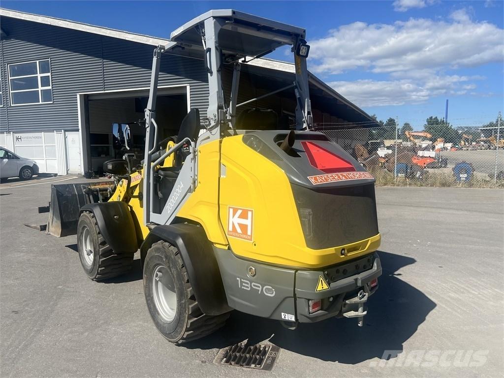 Weidemann 1390 Mini iekrāvēji