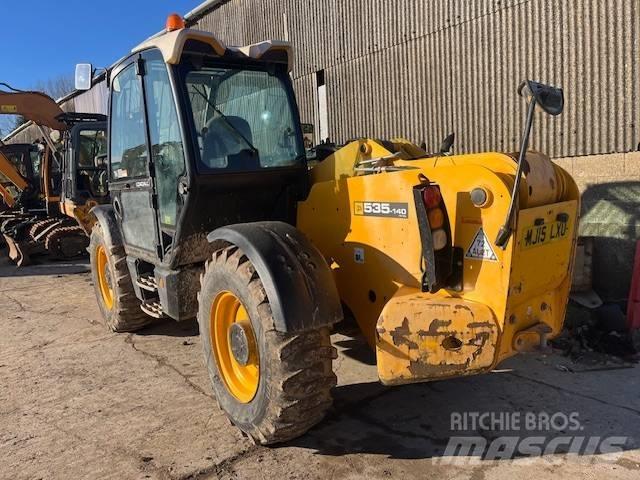 JCB 535-140 Teleskopiskie manipulatori