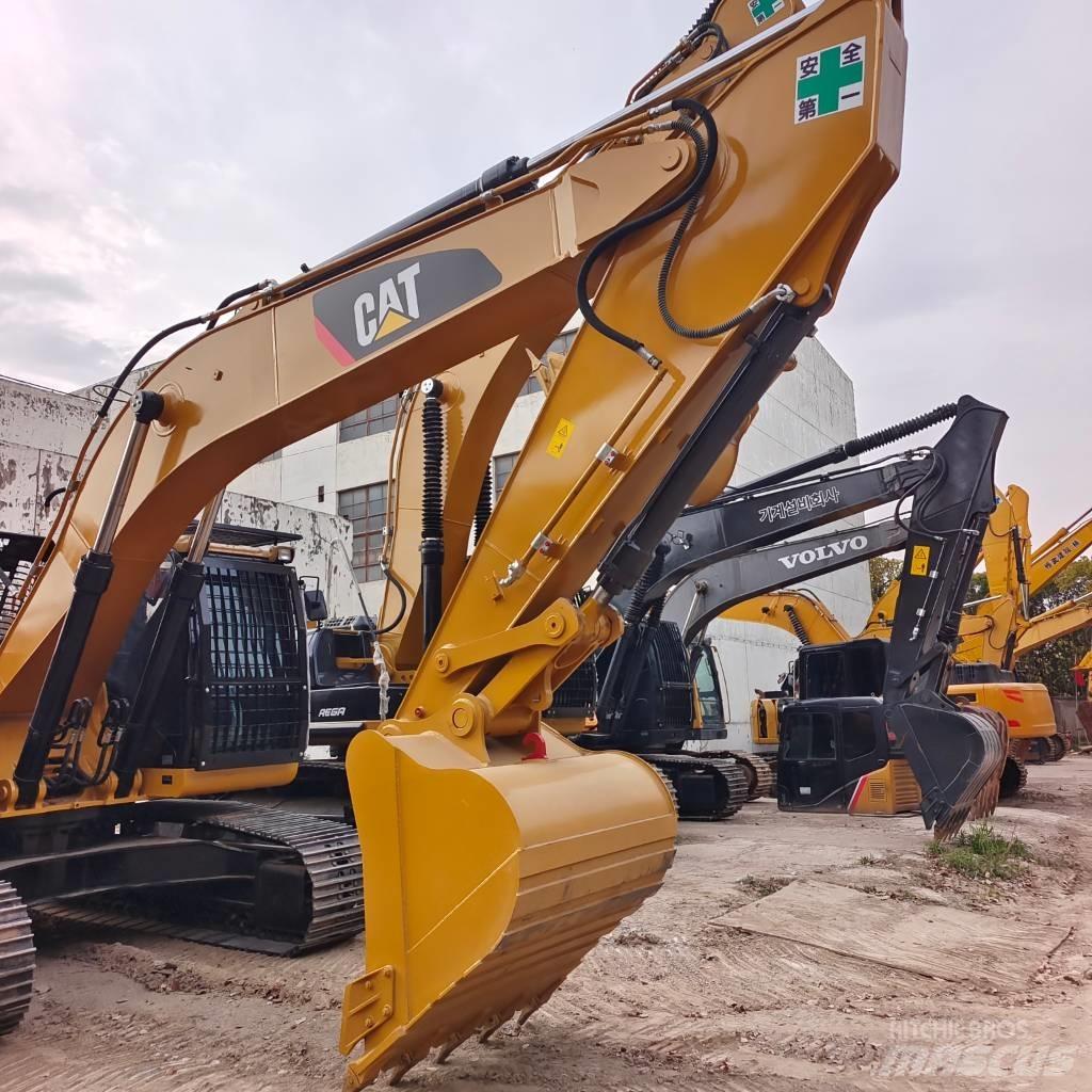 CAT 324 D 2L Kāpurķēžu ekskavatori