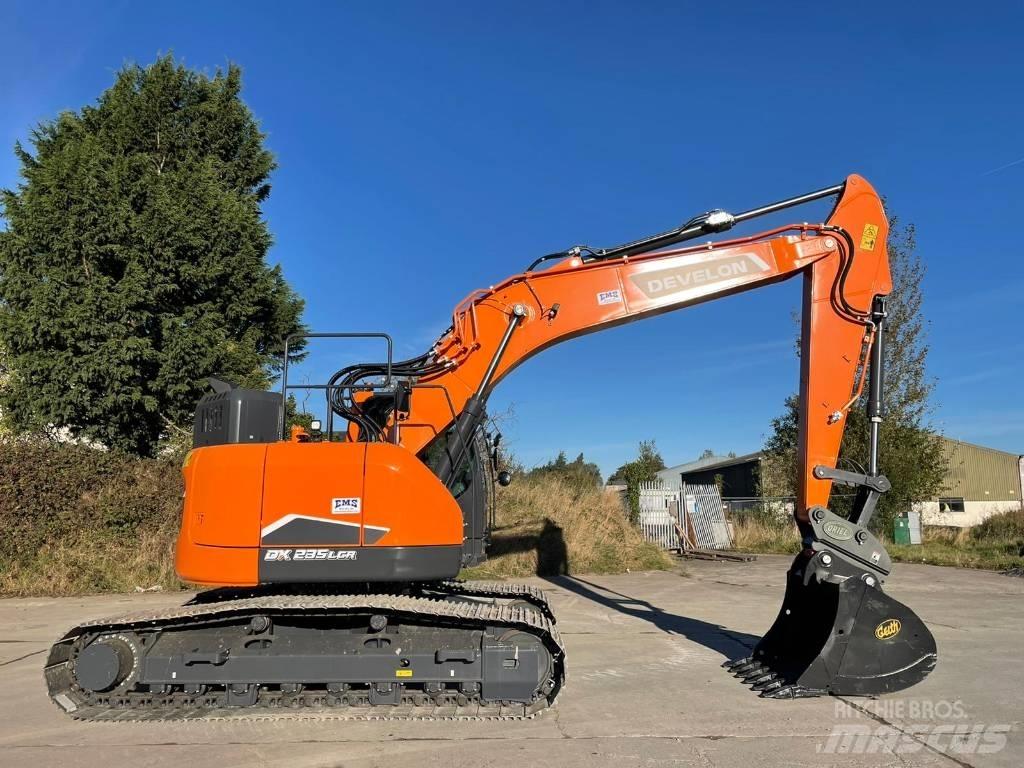 Doosan DX 235 LCR Kāpurķēžu ekskavatori