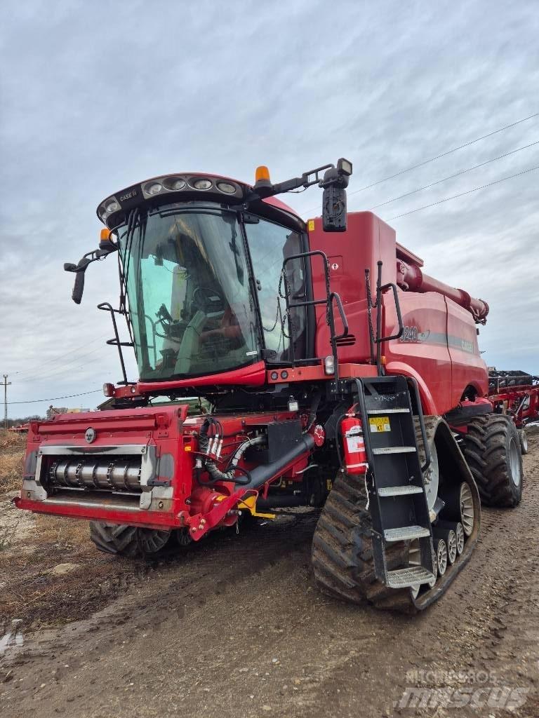 Case IH 9240 Ražas novākšanas kombaini