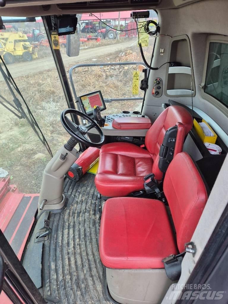 Case IH 9240 Ražas novākšanas kombaini