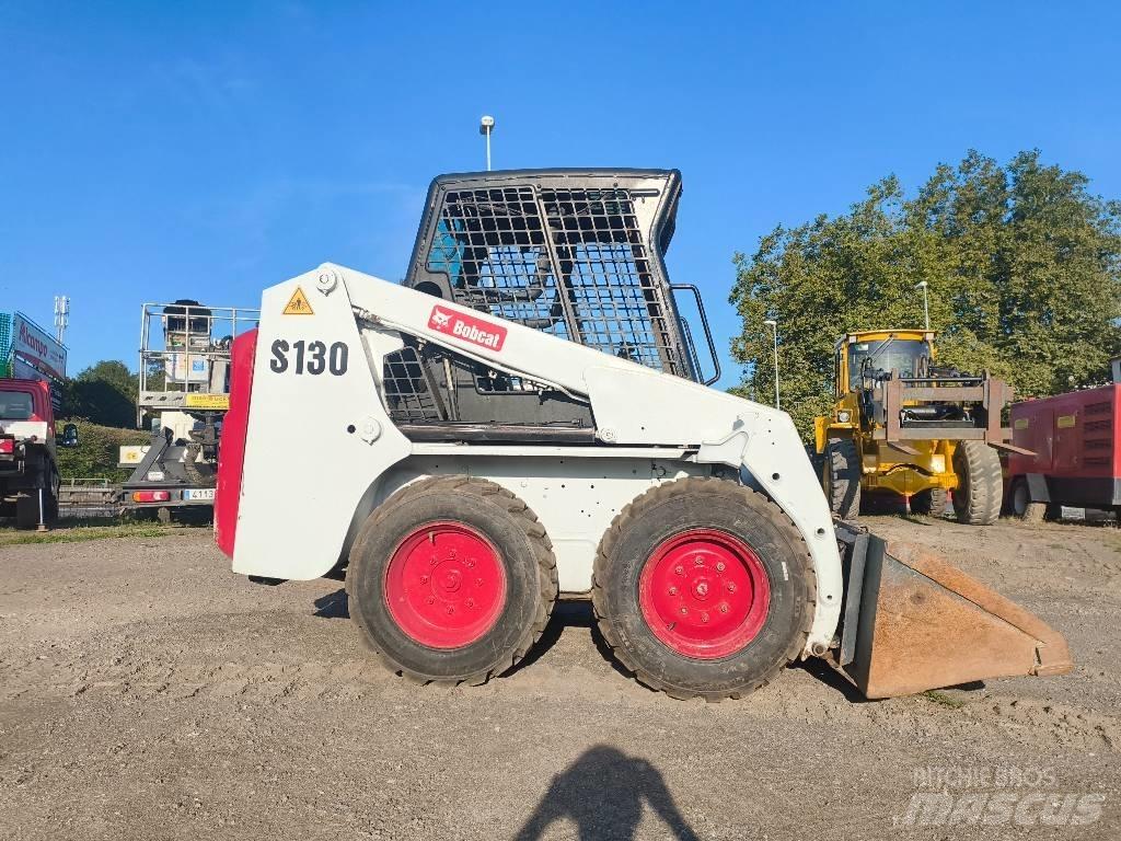 Bobcat S 130 Lietoti riteņu kompaktiekrāvēji