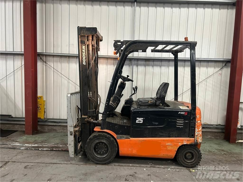 Doosan B25X-5 Elektriskie iekrāvēji
