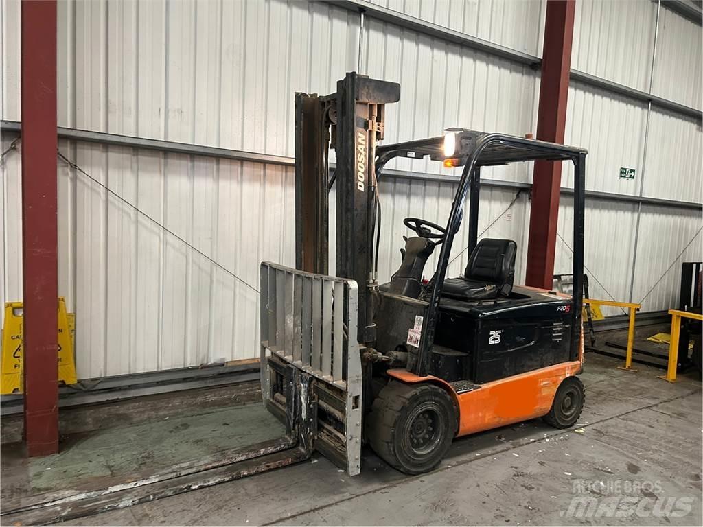 Doosan B25X-5 Elektriskie iekrāvēji