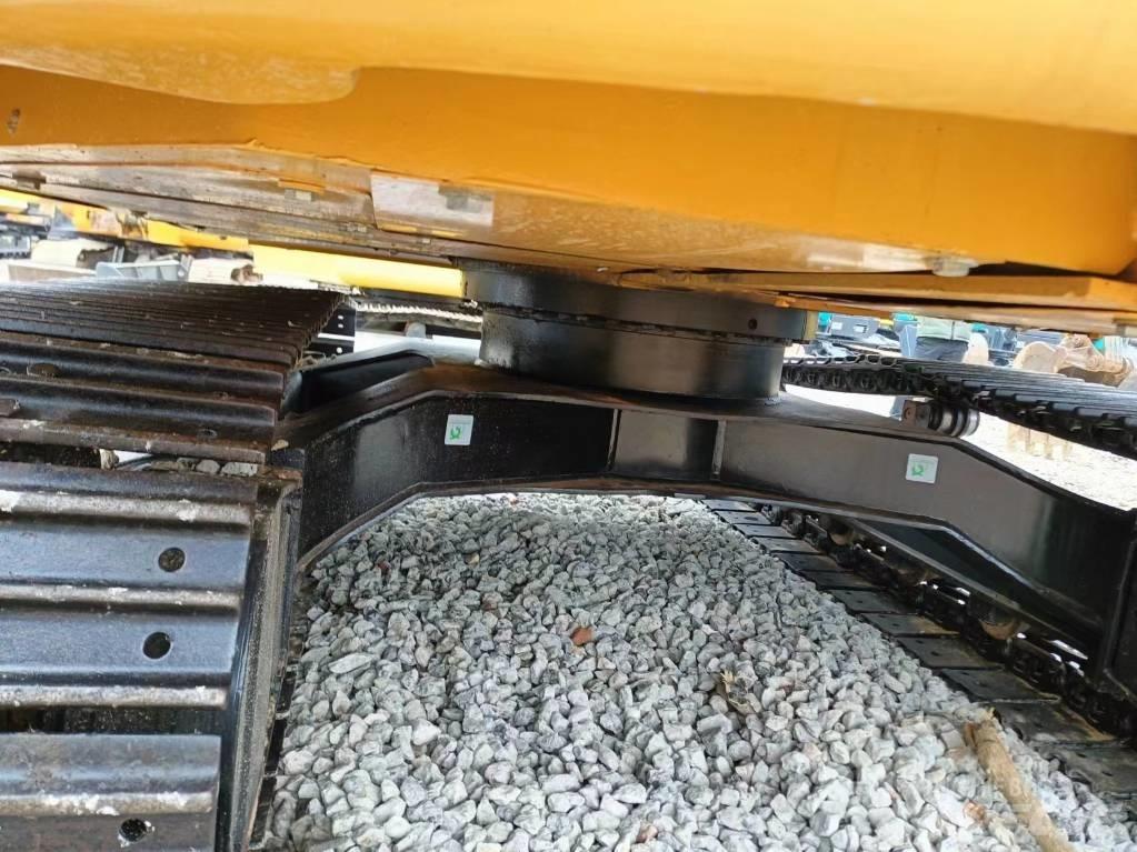 CAT 307 Kāpurķēžu ekskavatori