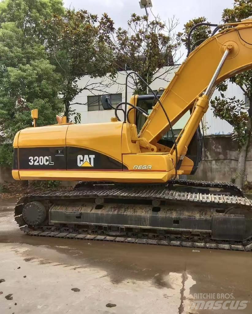 CAT 320 C Kāpurķēžu ekskavatori