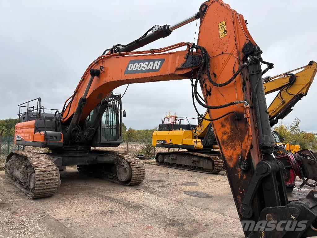 Doosan DX 530 LC-7 M Kāpurķēžu ekskavatori