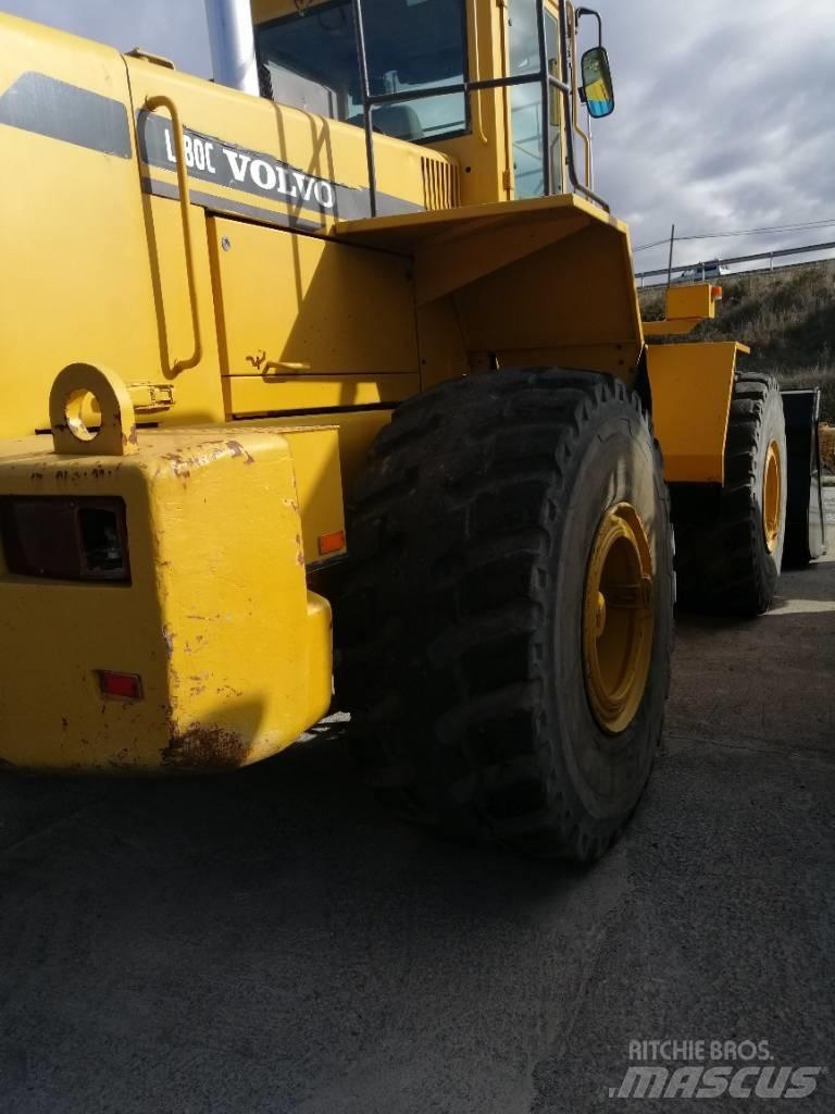 Volvo L 180 C Iekrāvēji uz riteņiem