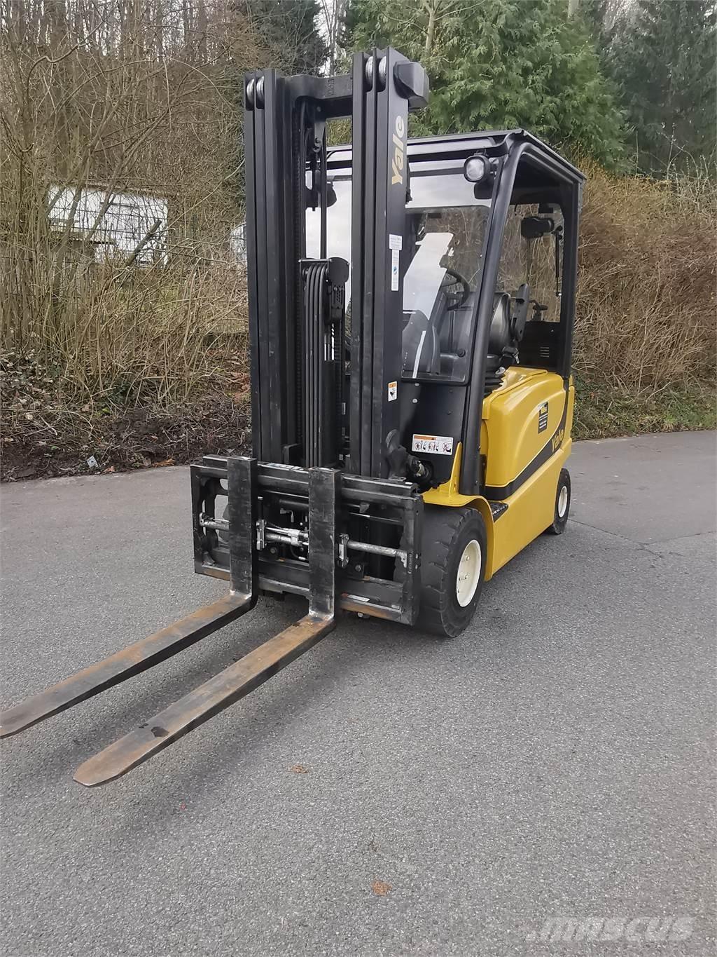 Yale ERP30VL Elektriskie iekrāvēji