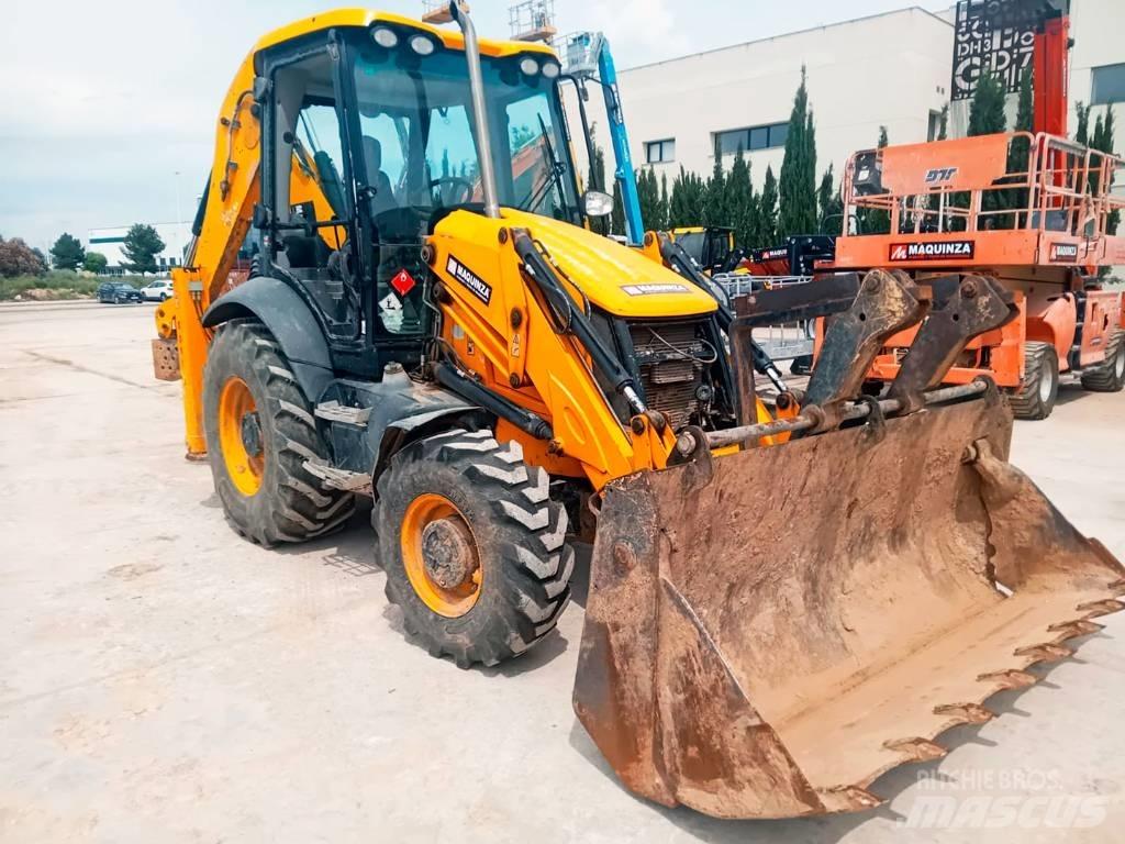 JCB 3 CX 4 T Ekskavatori-iekrāvēji