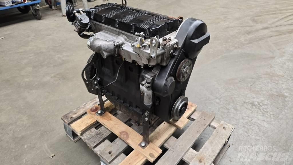 Lombardini LDW1404 Dzinēji