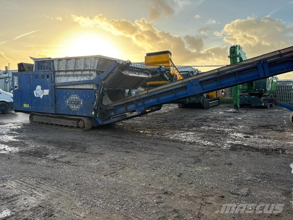 Edge SLAYER XL Atkritumu smalcinātāji