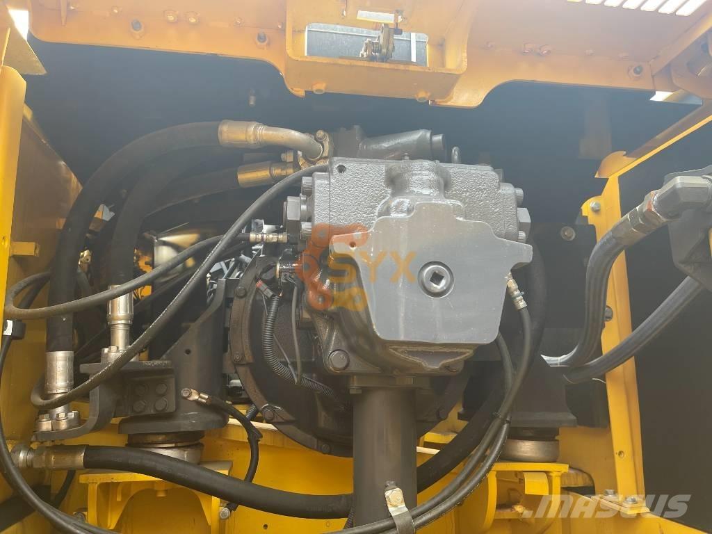 Komatsu PC 360-7 Kāpurķēžu ekskavatori