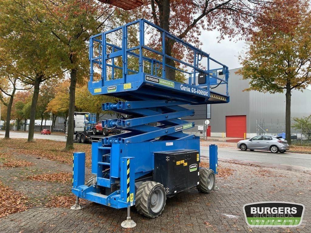 Genie GS4069 DC Šķerveida pacēlāji