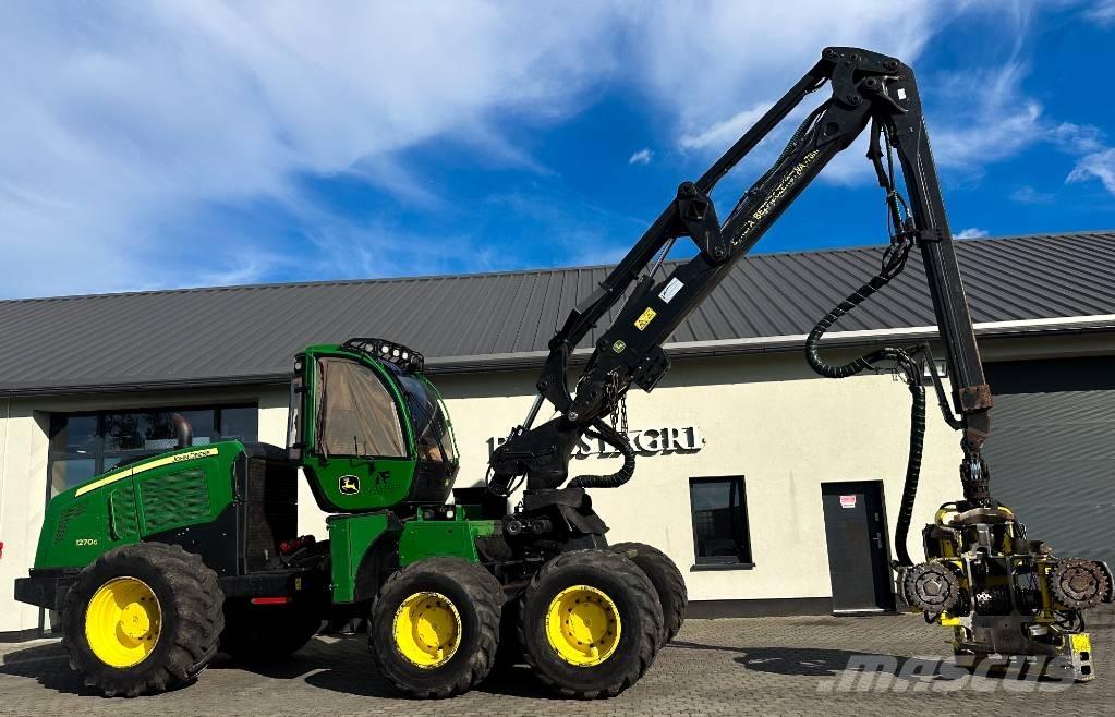 John Deere 1270 G Harvesteri