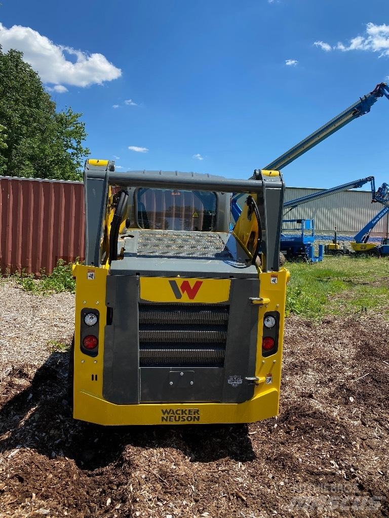 Wacker Neuson SW21 Lietoti riteņu kompaktiekrāvēji