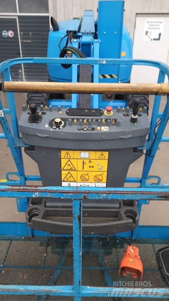 JLG 450 AJ Strēles pacēlāji