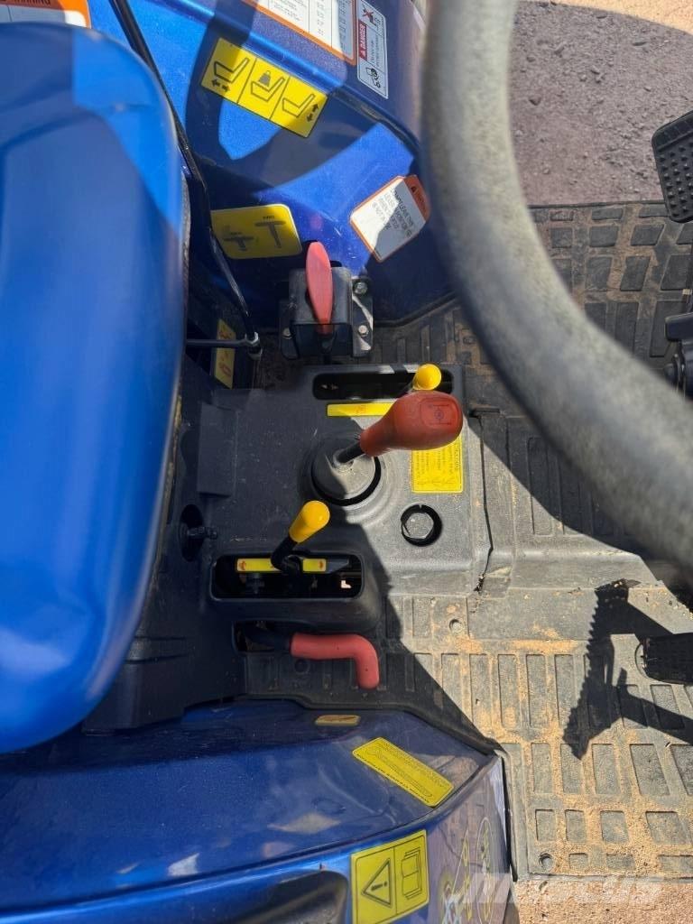 Solis S26 4WD Kompaktie traktori