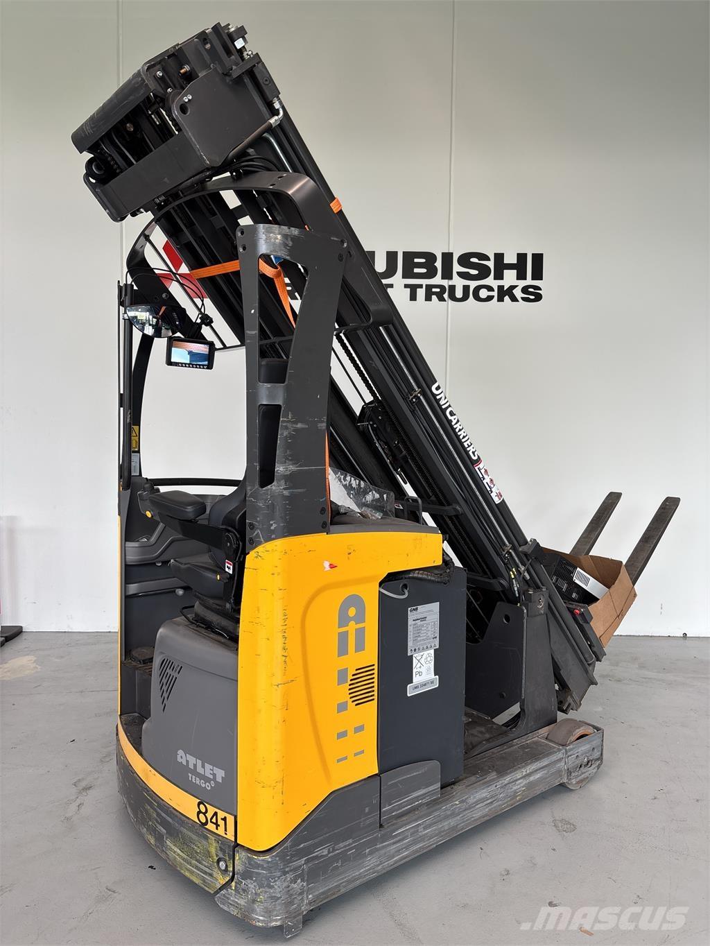 Atlet UMS200 Lielaugstuma pārvadātājs