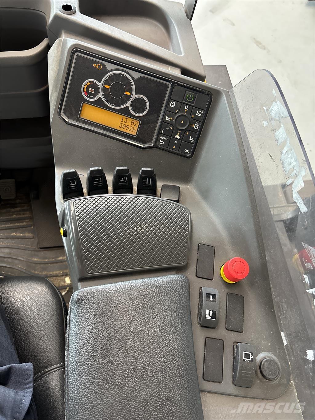 Atlet UMS200 Lielaugstuma pārvadātājs