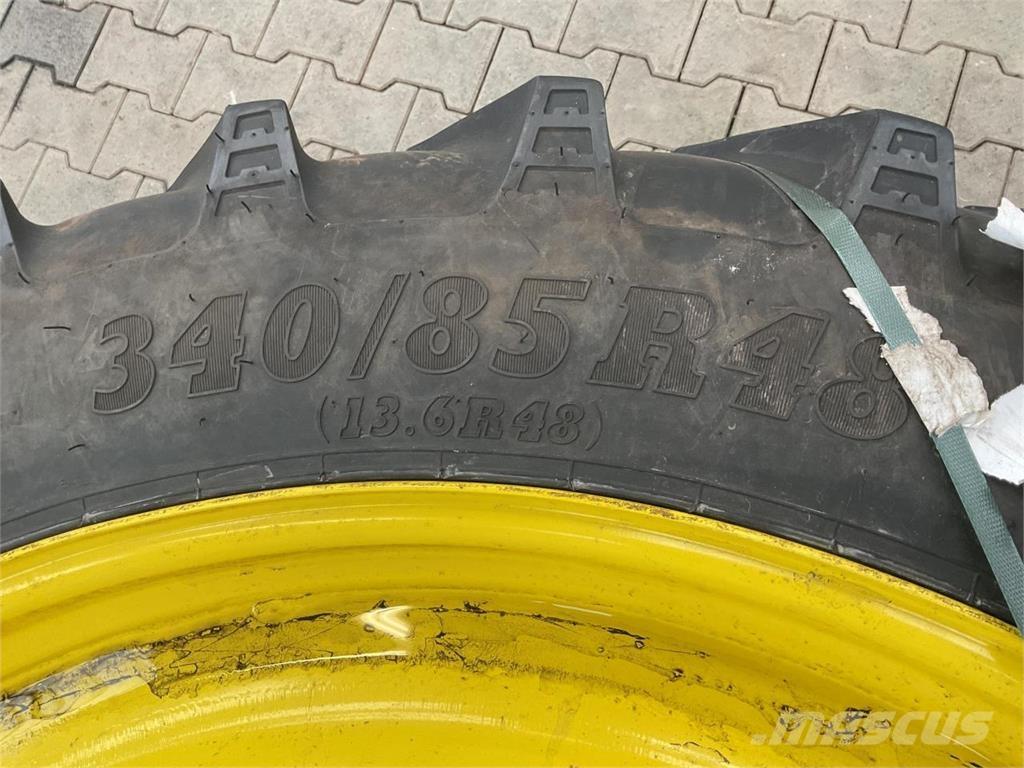 BKT 340/85R48 Riepas, riteņi un diski