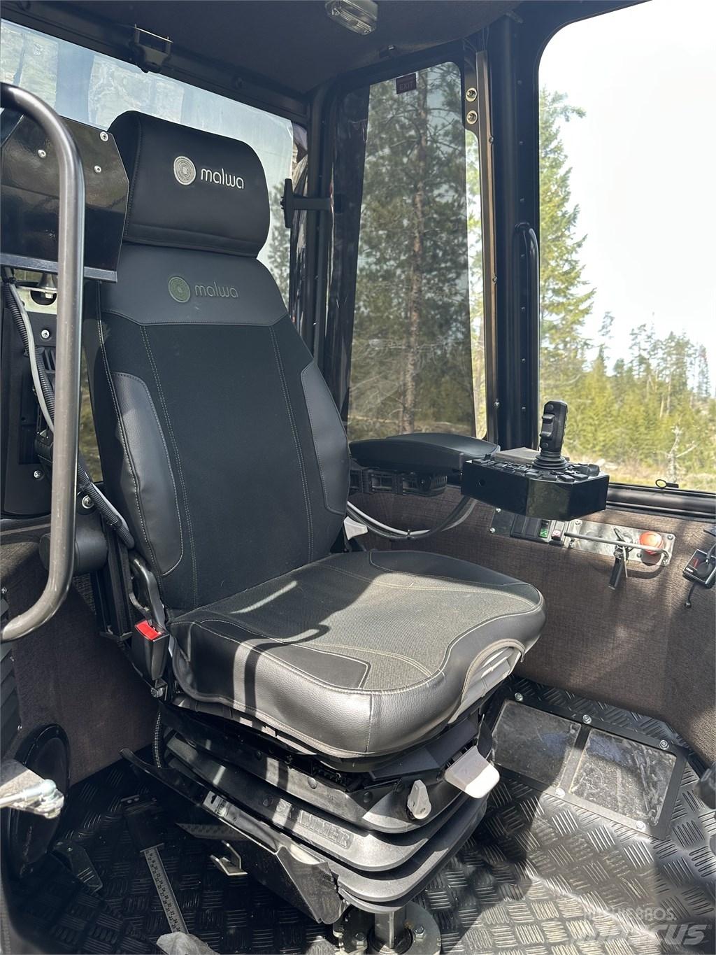 Malwa 560.4 H Harvesteri