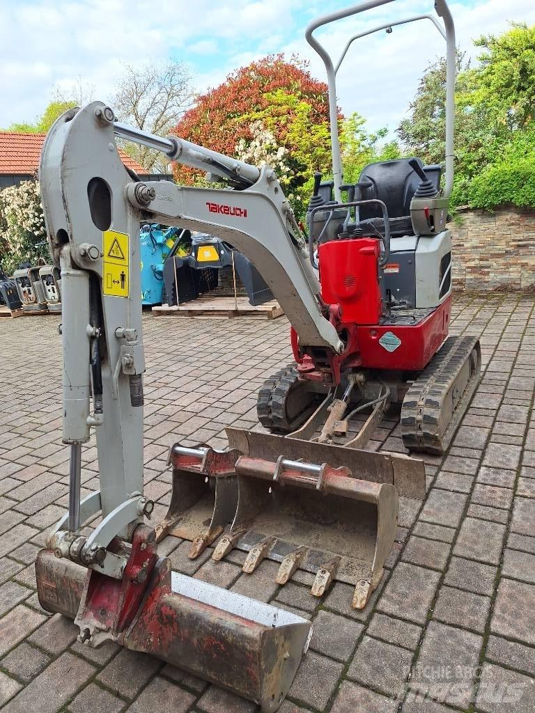 Takeuchi TB 210 R Mini ekskavatori < 7 t