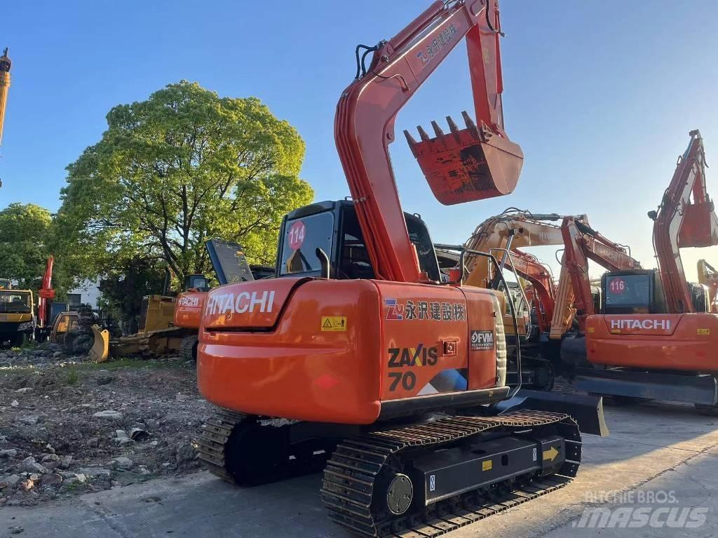 Hitachi ZX70 Kāpurķēžu ekskavatori