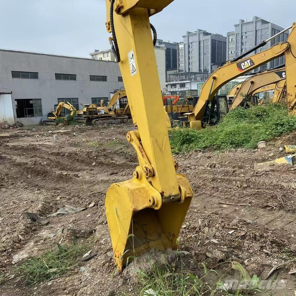 Komatsu PC 60 Kāpurķēžu ekskavatori