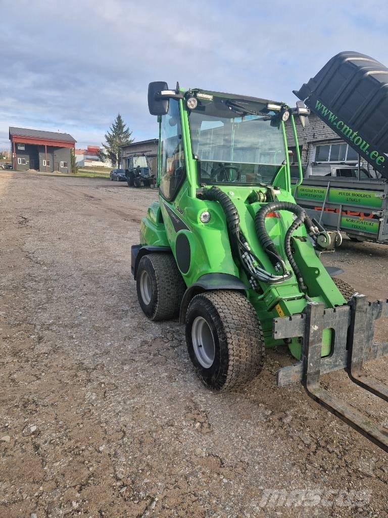 Avant 530 Mini iekrāvēji