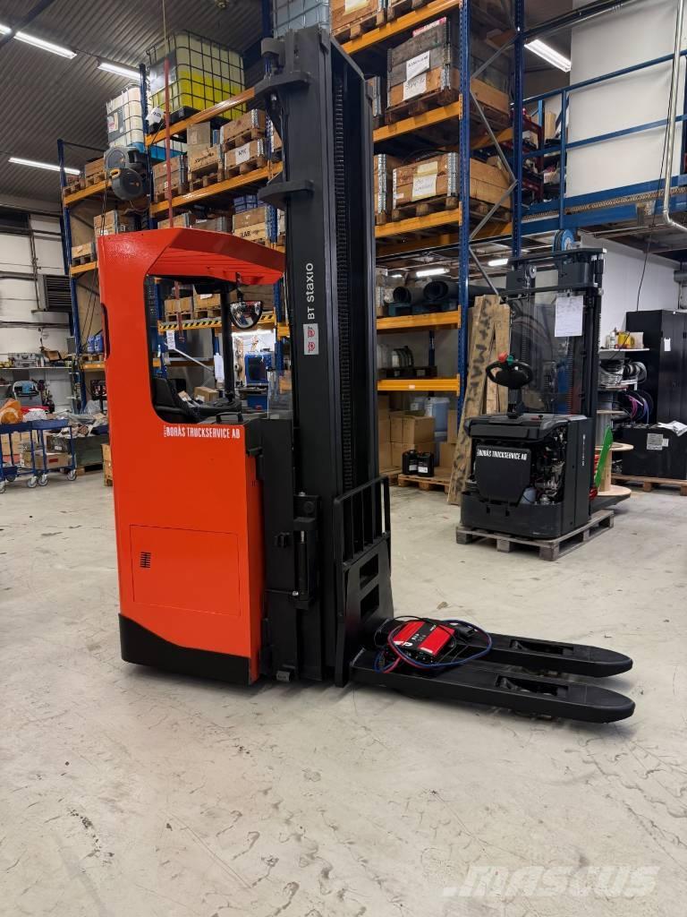 BT truck SRE160L Pašgājēji krautnētāji