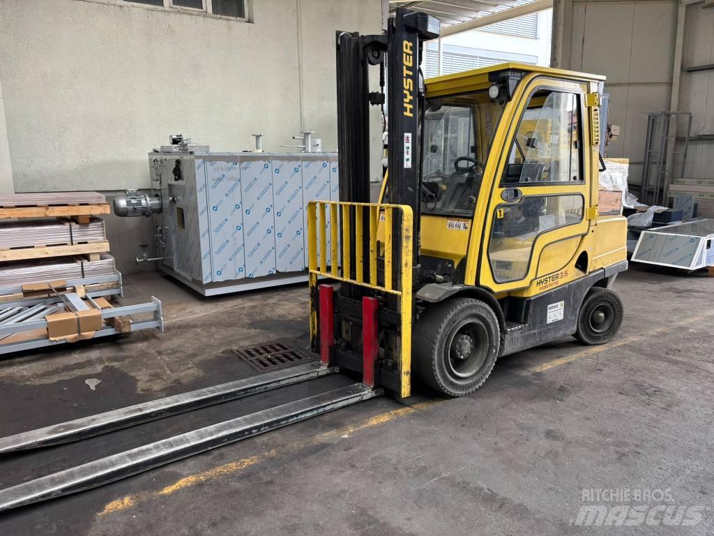 Hyster H3.5FT Tehnika ar dīzeļa dzinēju