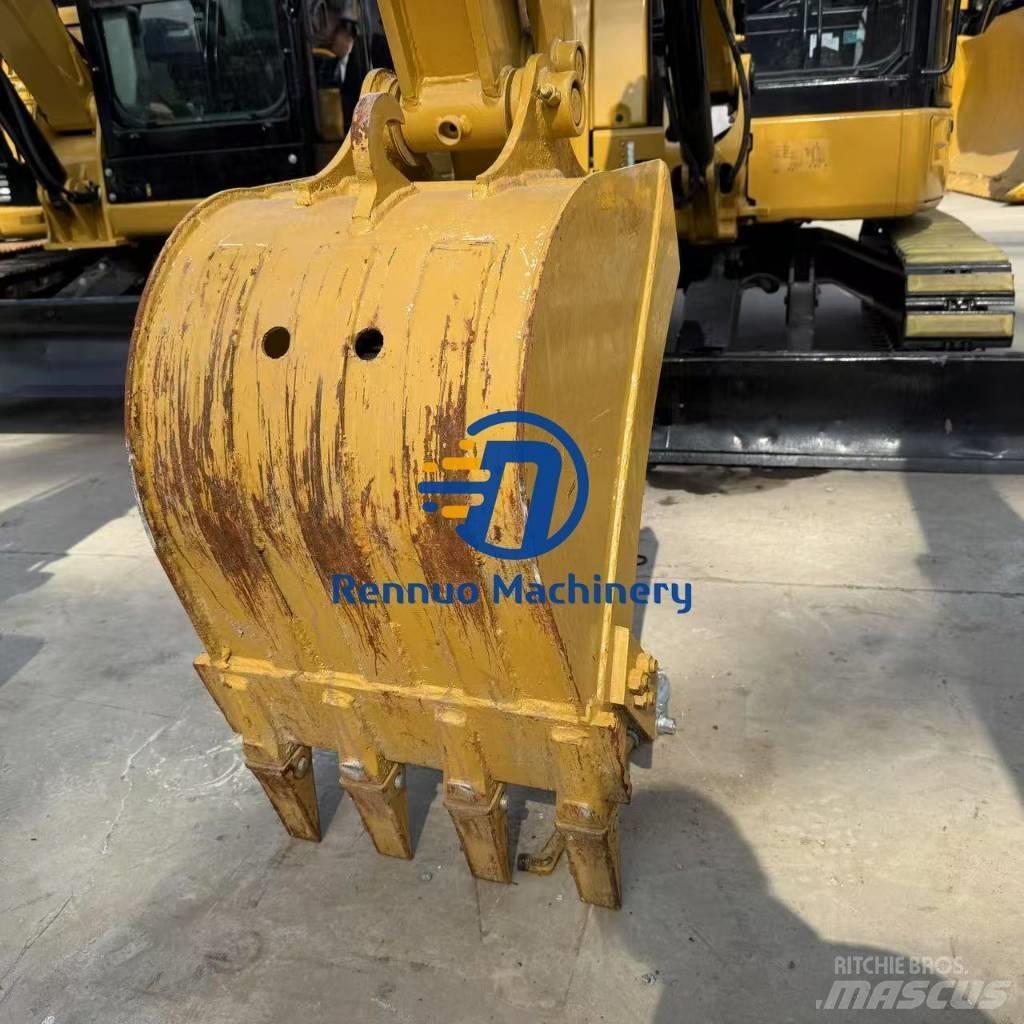 CAT 303.5 E Mini ekskavatori < 7 t