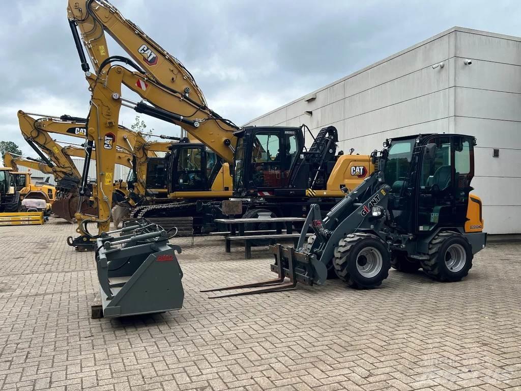GiANT G2200HD Iekrāvēji uz riteņiem