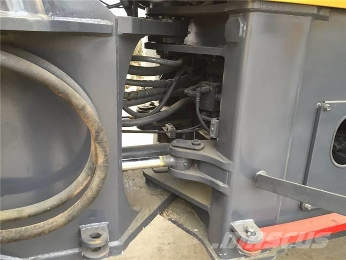 Komatsu WA 380-3 Iekrāvēji uz riteņiem
