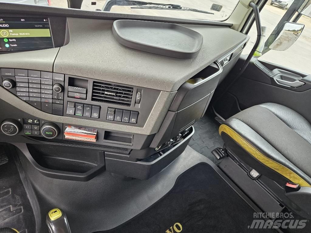 Volvo FH 16 6x2 550 Vilcēji
