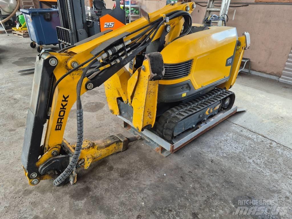 Brokk 170 Demontāžas ekskavators