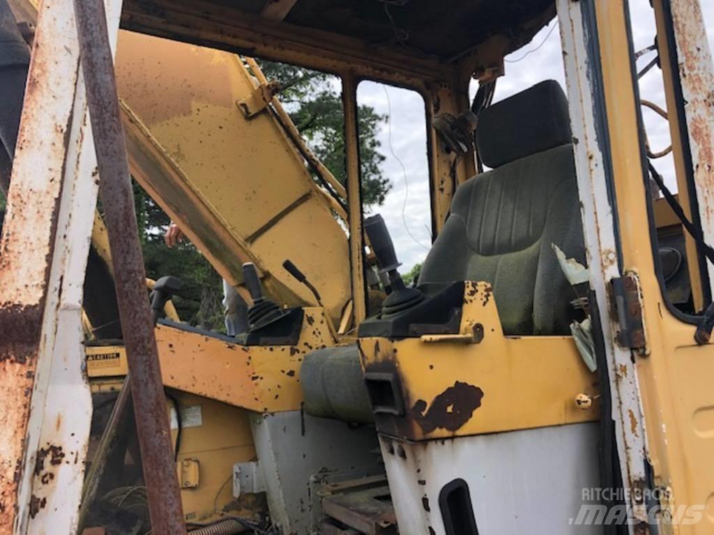 Komatsu PC 200 LC-3 Kāpurķēžu ekskavatori