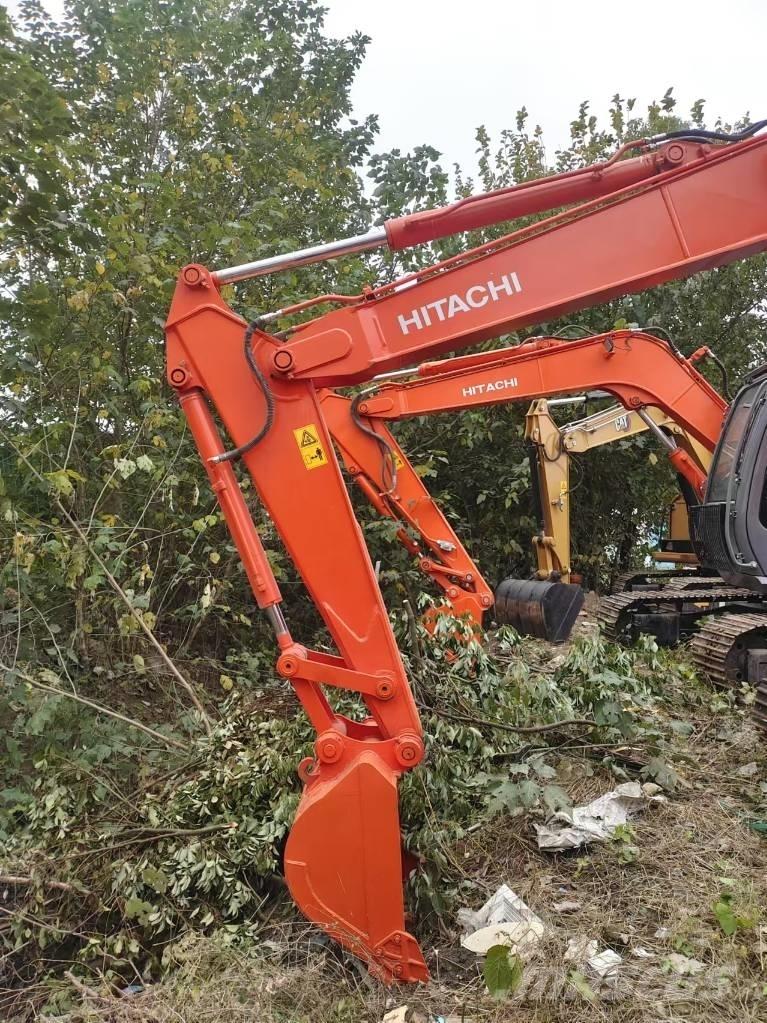 Hitachi ZX 70 Vidēja lieluma ekskavatori 7 t - 12 t