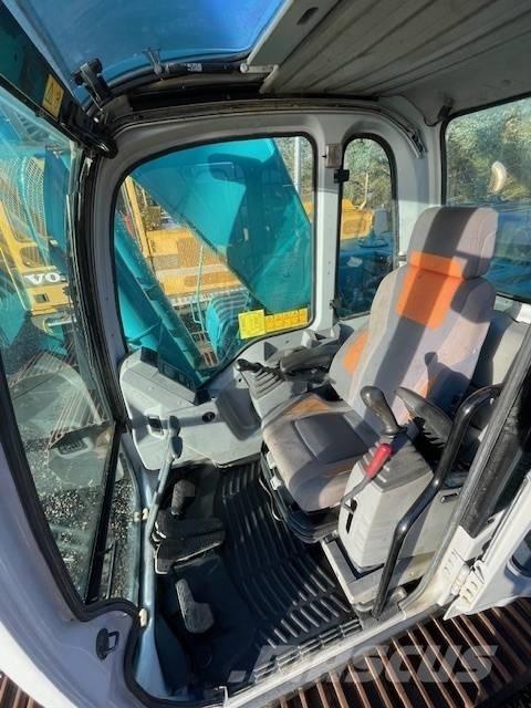 Kobelco SK330 LC-6E Kāpurķēžu ekskavatori