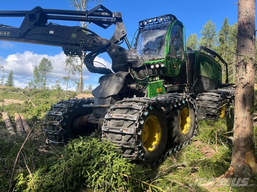 John Deere 1270 E Harvesteri