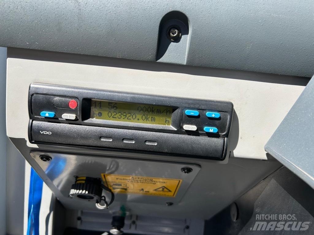 Liebherr MK 140 Plus Celtņi nelīdzenām virsmām