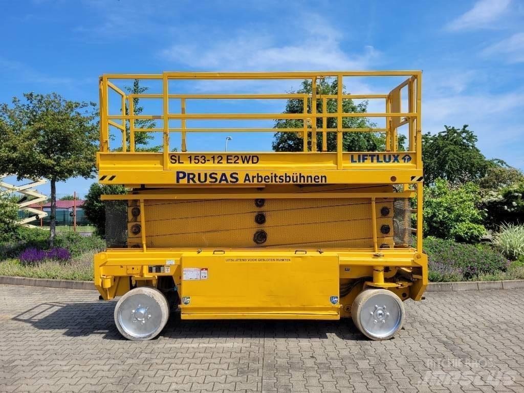 Liftlux S 153-12 E Šķerveida pacēlāji