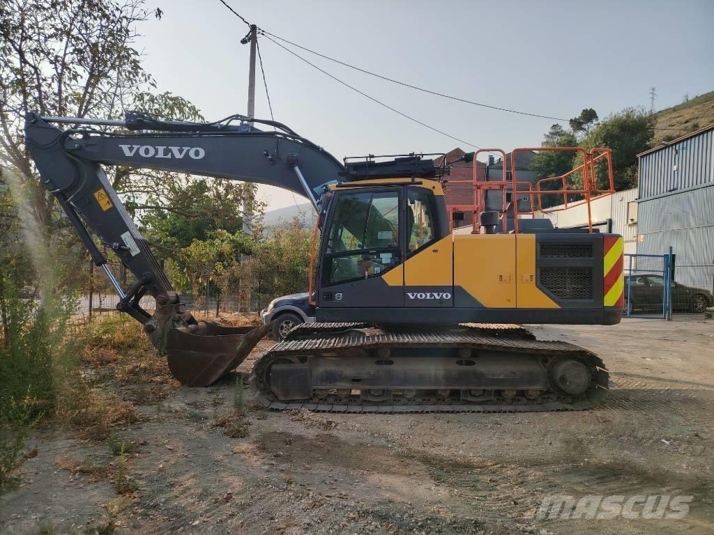 Volvo EC 220 E Kāpurķēžu ekskavatori